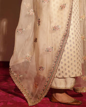 MOOTIYA | 3-Pc Stitched Silk Outfit