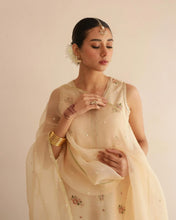 BEIGE MULTITHREAD | 3-Pc Stitched Embroidered Outfit