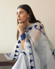 SCALLOPED SKY |  3-Pc Stitched Embroidered Outfit