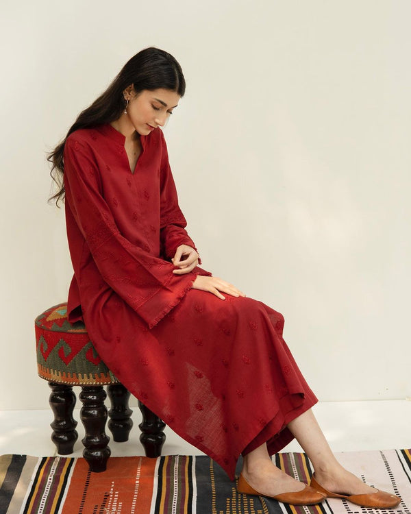 SCARLET | 2-pc Stitched Embroidered Outft