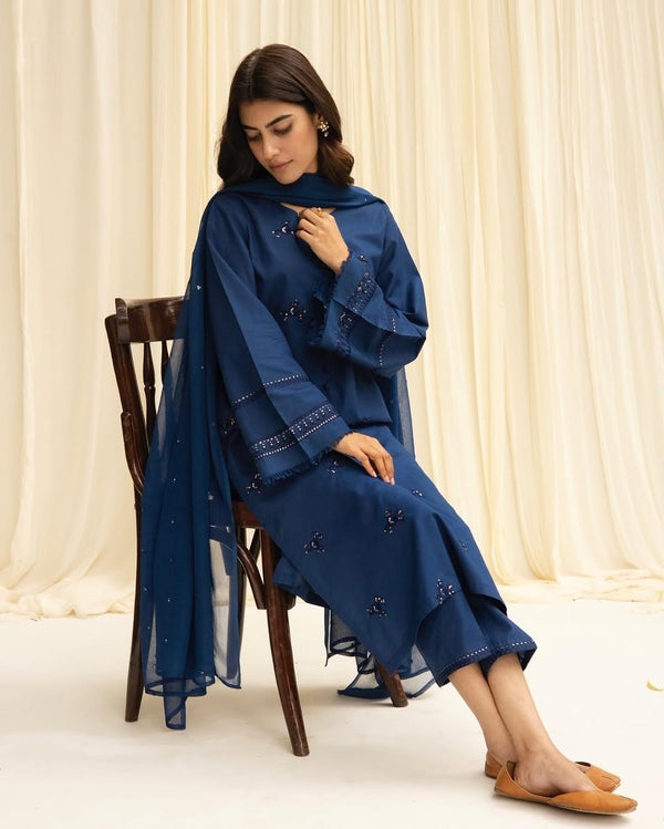 STARY NIGHT | 3-PC Stitched Embroidered Oufit