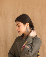 CHARCOAL GREY | 3-Pc Stitched Khaddar Outfit