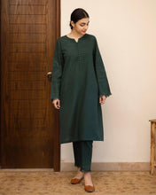 EMERALD | 2pc Stitched Outfit