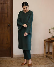 EMERALD | 2pc Stitched Outfit