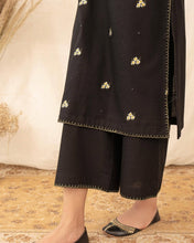 BLACK BLOOM |  2-Pc Stitched Embroidered Outfit